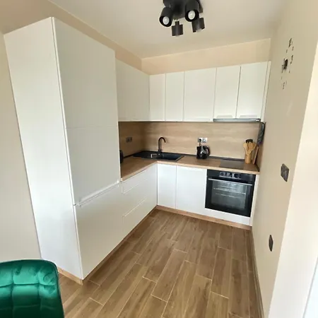 Modern 1br Free Parking With Hill View *