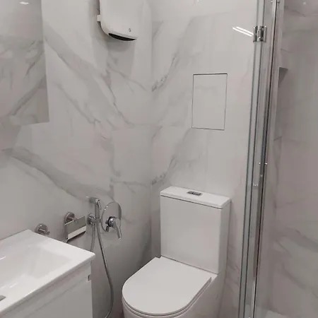 Modern 1br Free Parking With Hill View * פלובדיב