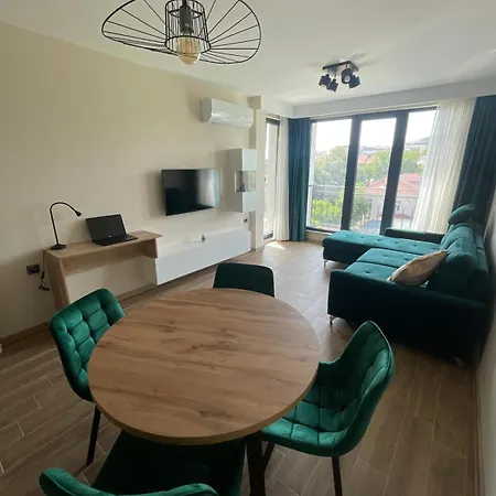 Modern 1br With Hill View & Parking Apartament Płowdiw